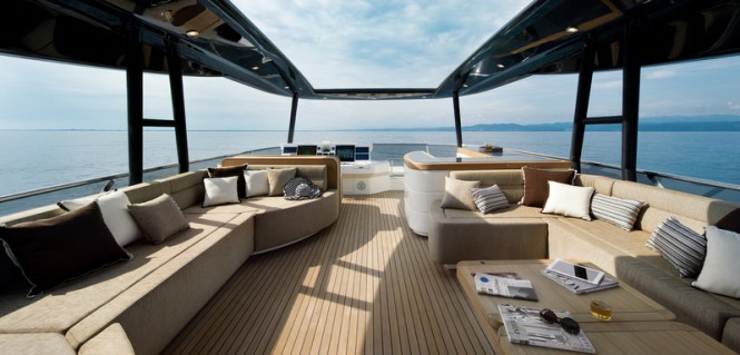 MCY 86 Yacht - Flybridge MCY 86 Yacht - Flybridge