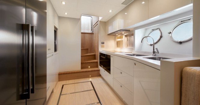 MCY 86 Yacht - Galley MCY 86 Yacht - Galley