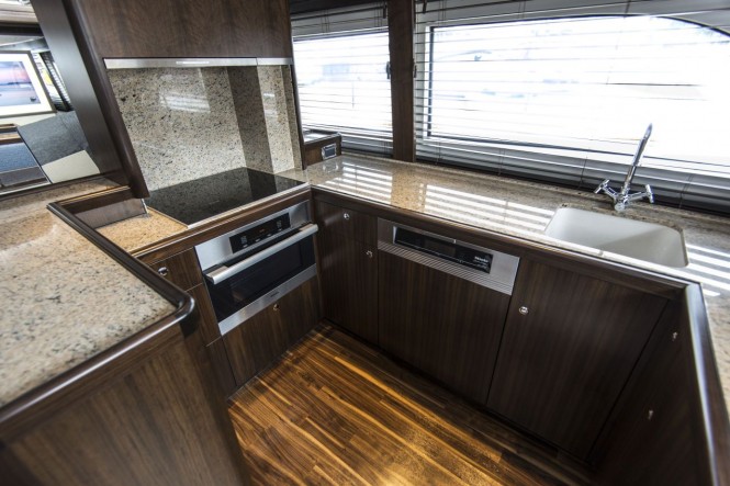 Mulder 75 Wheelhouse Yacht Strathearn - Galley