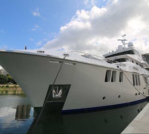 New photos and video of N120 luxury yacht AURORA leaving Hong Kong