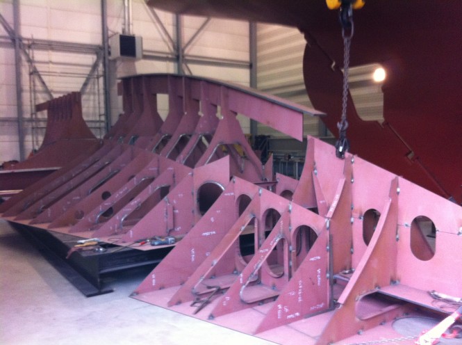 Works on superyacht schooner Wolfhound