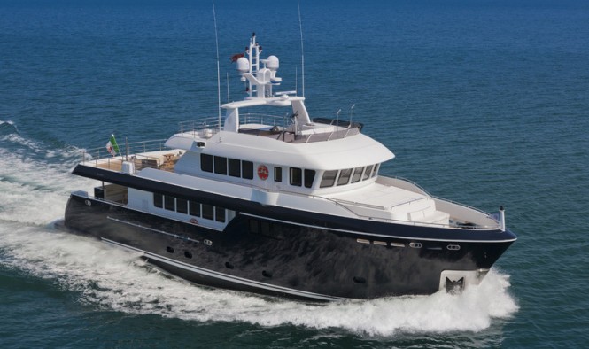 Darwin Class 96 superyacht Stella di Mare
