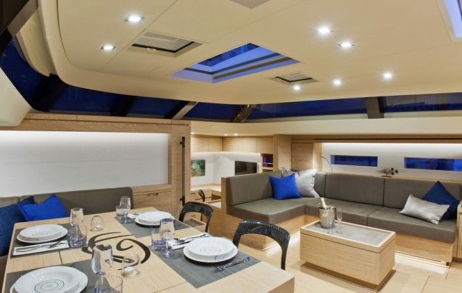 Feelin Good yacht - dining