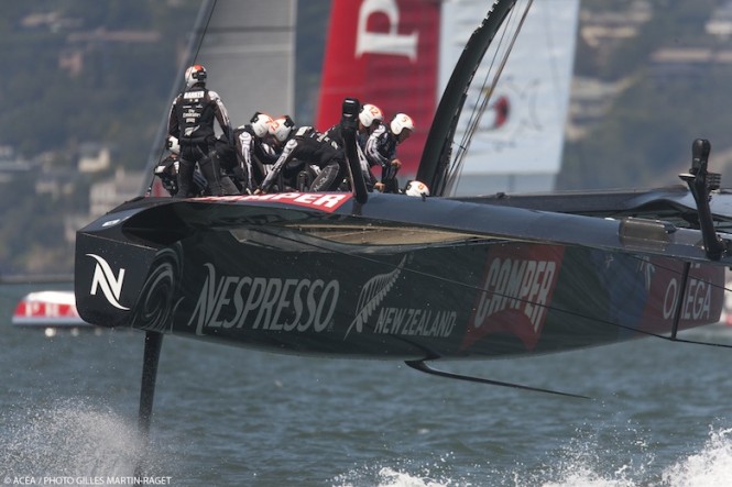 34th America's Cup - Louis Vuitton Cup Final, Day 4, Race 4