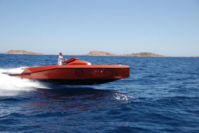 Newly launched Maori 30' PHI yacht tender at full speed