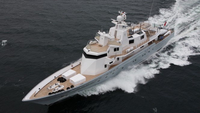 Superyacht Ronin refitted by Lurssen - Photo by Carl Groll