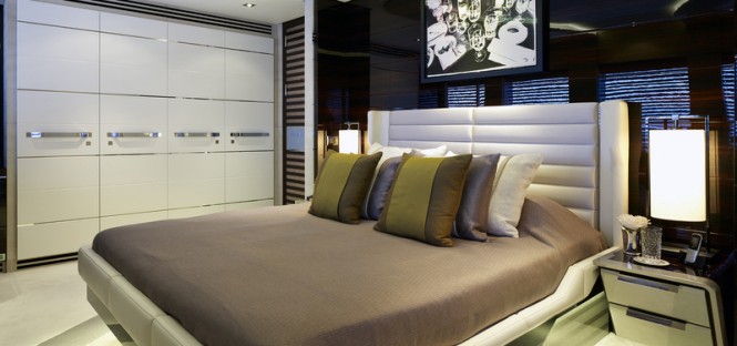 Mega yacht Galactica Star - Cabin