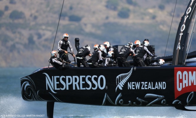 34th America's Cup - ORACLE Team USA vs Emirates Team New Zealand, Race Day 3