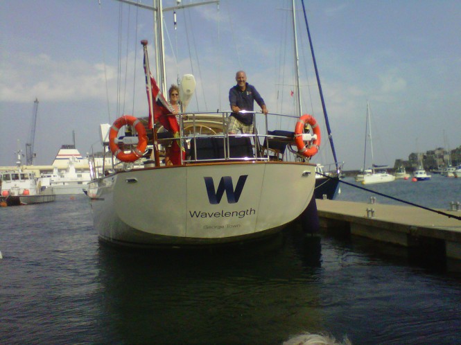 90ft superyacht Wavelength (ex Boo Too) with her Owners