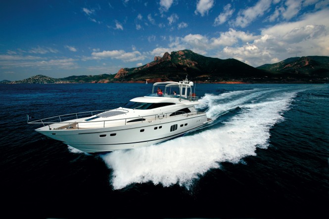 An example of the Fairline Squadron 78 Yacht - Luxury charter yacht XKE