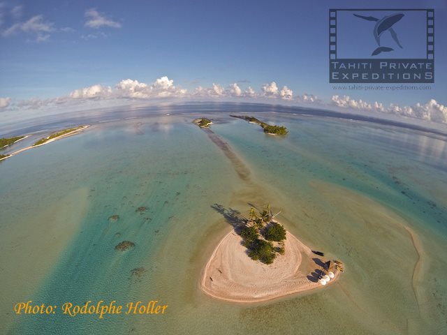 Beach setting at Fakarava - Photo credit Tahiti Private Expeditions