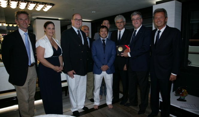 HSH Prince Albert II of Monaco award the Benetti FB263 yacht Ocean Paradise with the RINA Green Plus prize