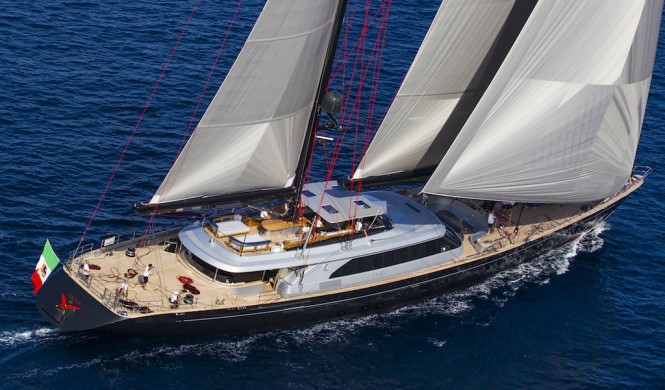Perini Navi superyacht Seahawk 