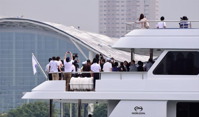 Press conference aboard the Horizon EP148 superyacht Horizon Polaris