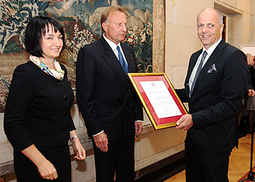 Sunreef Yachts President awarded as the Best Exporter in the 'Ambassador of Polish Economy' Awards