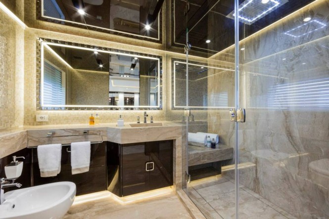 Superyacht PARAM JAMUNA IV - Photo Alberto Cocchi