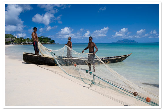Traditional fishing © Gerard Larose:STB