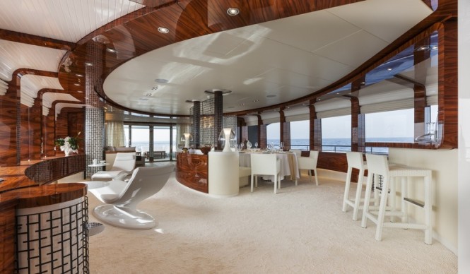 Vulcan Yacht - Interior
