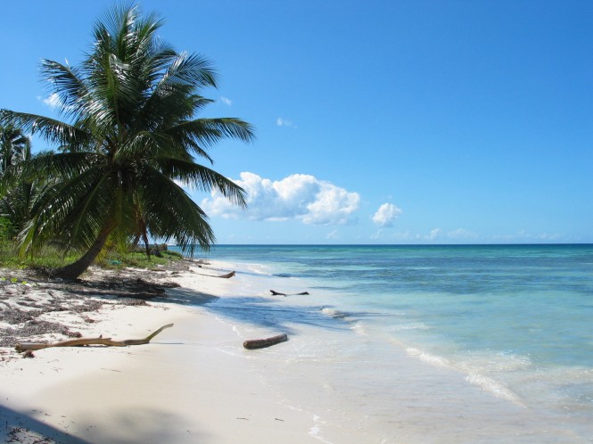 White sandy beaches in the Caribbean