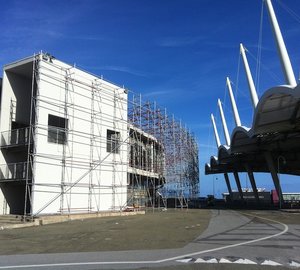 New architectural feature at the 2013 Genoa Boat Show: Red Wall