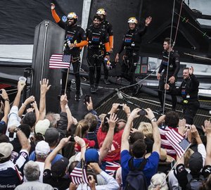 34th America's Cup: Race 13 won by ORACLE TEAM USA