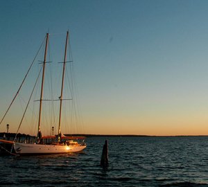 Re-launch of 100-foot Alden sailing yacht SUMMERWIND with new GMT carbon spars