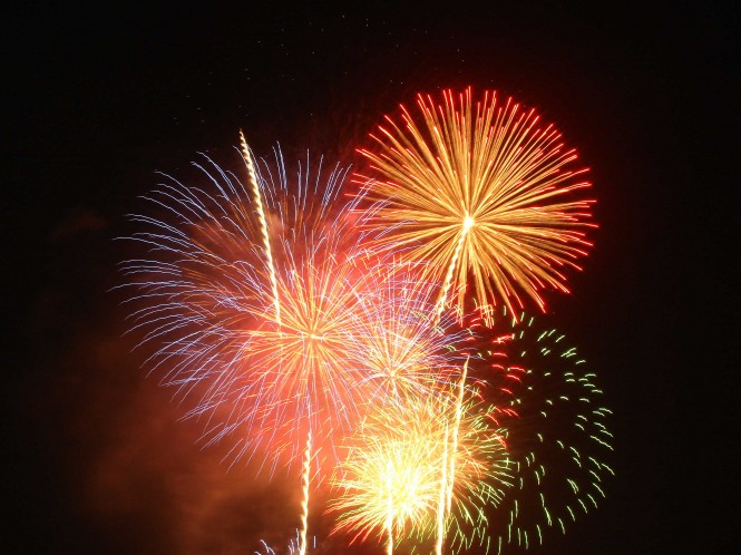 Don't miss the spectacular fireworks display at 7pm to celebrate the Expo
