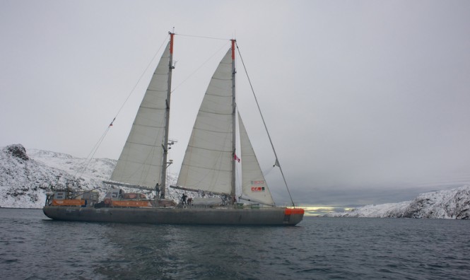 Expedition yacht TARA