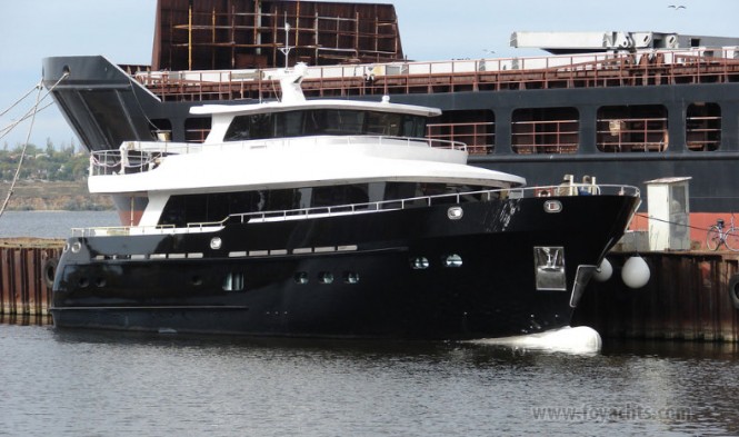 Fifth Ocean 24 Yacht on the water