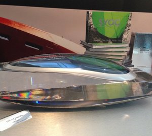 Monaco Yacht Show 2013: Yachting Pages hosts Tim Heywood signing superyacht sculpture