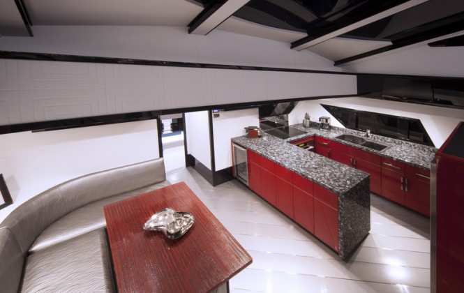 LSX95 Yacht - Galley