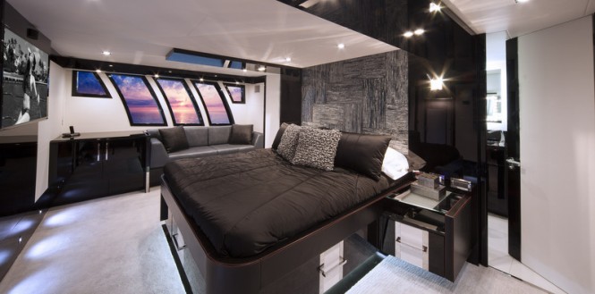 LSX95 Yacht - Master Stateroom