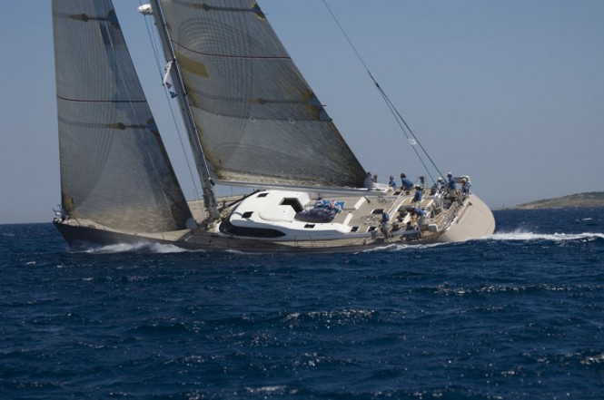 Luxury sailing yacht Skip'N Bou