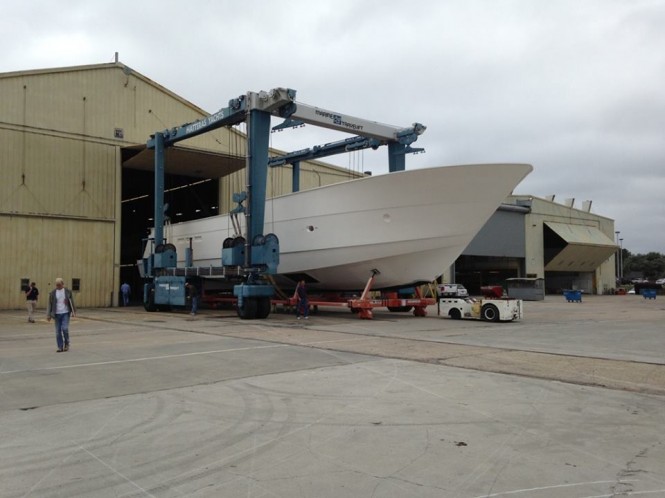 Second superyacht 100 RPH by Hatteras heading into the main production plant