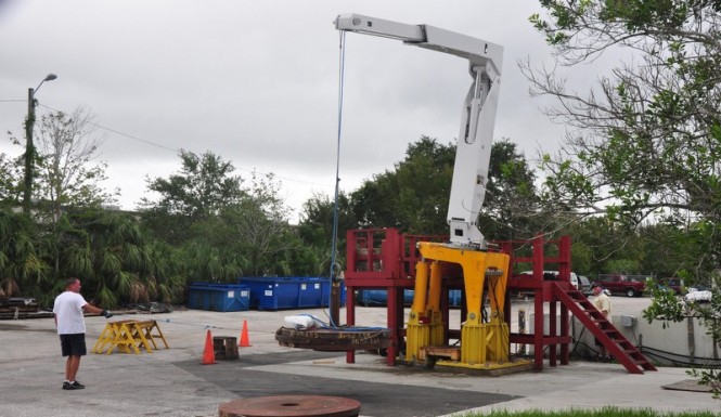 The SOLAS Classed Folding Crane being load tested at the Nautical Structures factory The SOLAS Classed Folding Crane being load tested at the Nautical Structures factory