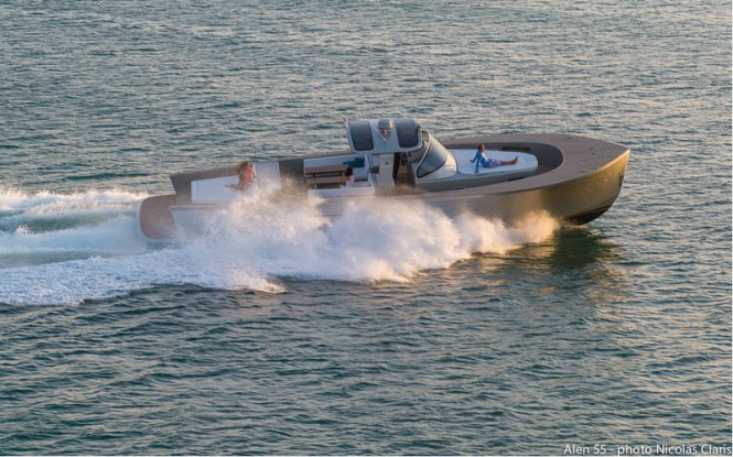 Alen 55 superyacht tender at full speed Alen 55 superyacht tender at full speed