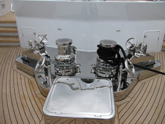 Maxwell SY22 Windlasses and Roller/Stopper/Tensioners Aboard ‘CaryAli’ Yacht