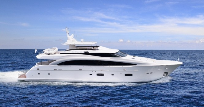 Horizon RP110 motor yacht Andrea VI
