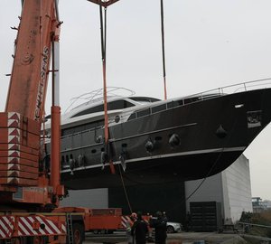 Photos from launch of Wim van der Valk Continental III 26.00 RPH Yacht