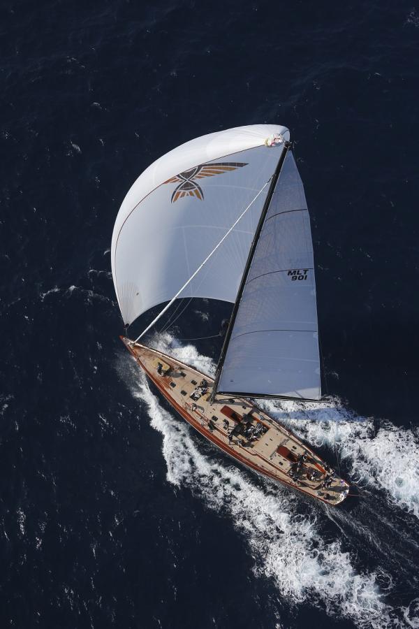 Majestic Tempus Fugit Yacht under sail Majestic Tempus Fugit Yacht under sail