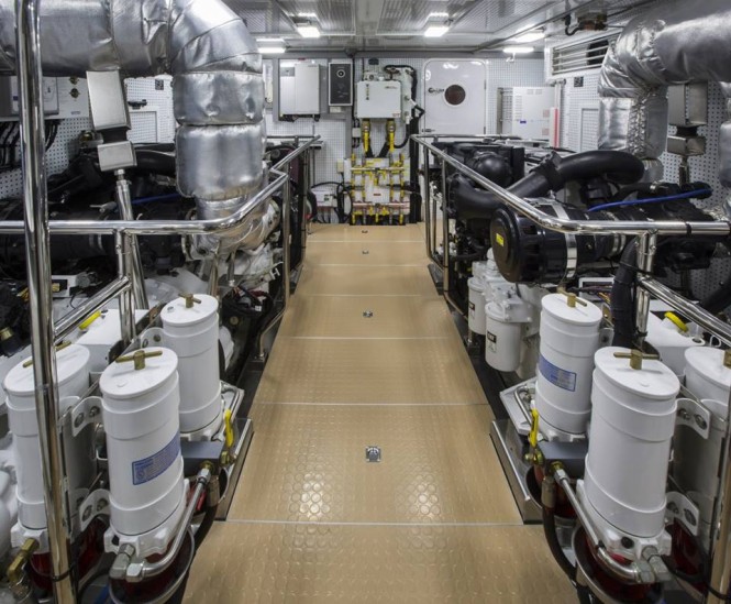 Motor yacht Ti Punch - Engine Room Motor yacht Ti Punch - Engine Room