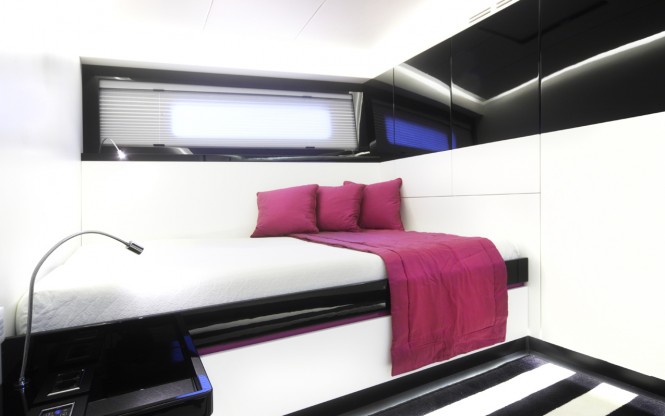 Nomade IV Yacht - Cabin