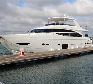 First official interior images and virtual tour of Princess 88 Yacht by Princess Yachts 