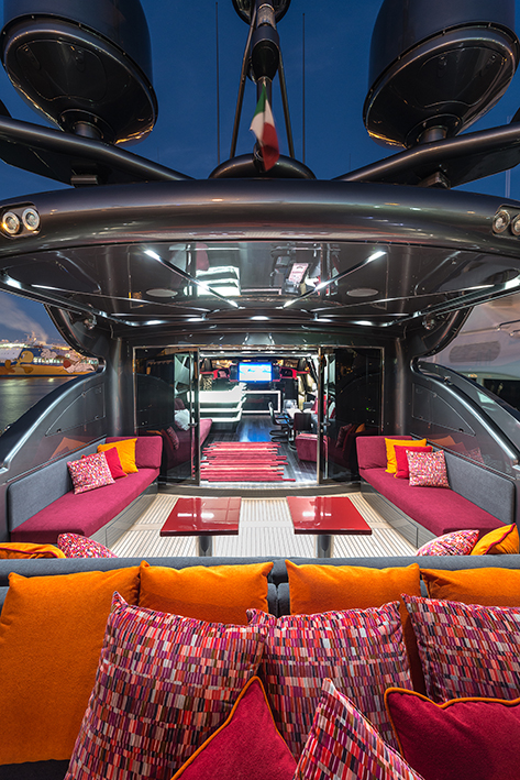 34m Leopard superyacht Koji with interior design by Luxury Projects Design