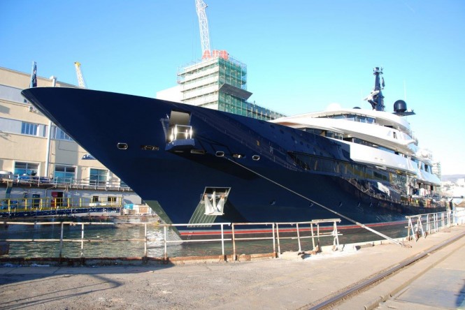 86m Oceanco 706 superyacht Seven Seas at Amico refit facility 86m Oceanco 706 superyacht Seven Seas at Amico refit facility