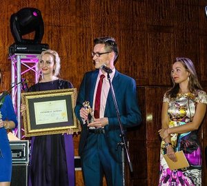 'Discovery of the Year' Award for 90 Sunreef Power Yacht at Luxury Lifestyle Awards 