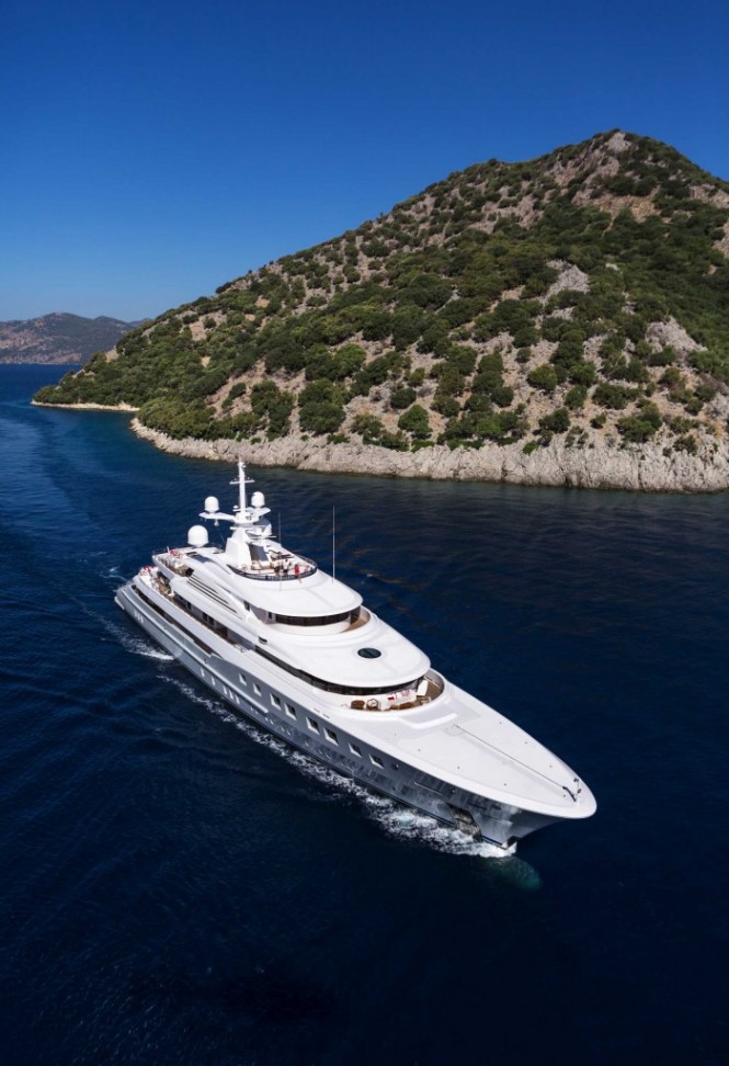 Luxury superyacht Axioma - Image credit to Jeff Brown