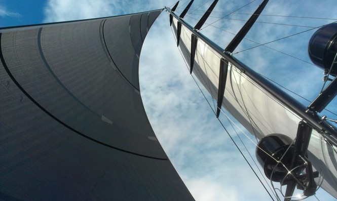 Moonbird superyacht fitted with the Stratis ICE sails
