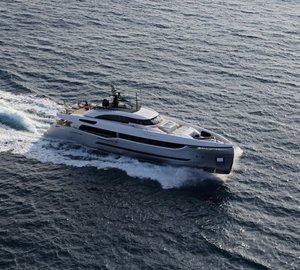 Luxury motor yacht 40s Hybrid by Palumbo for sale 