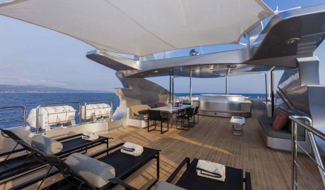 Panthera Yacht - Exterior